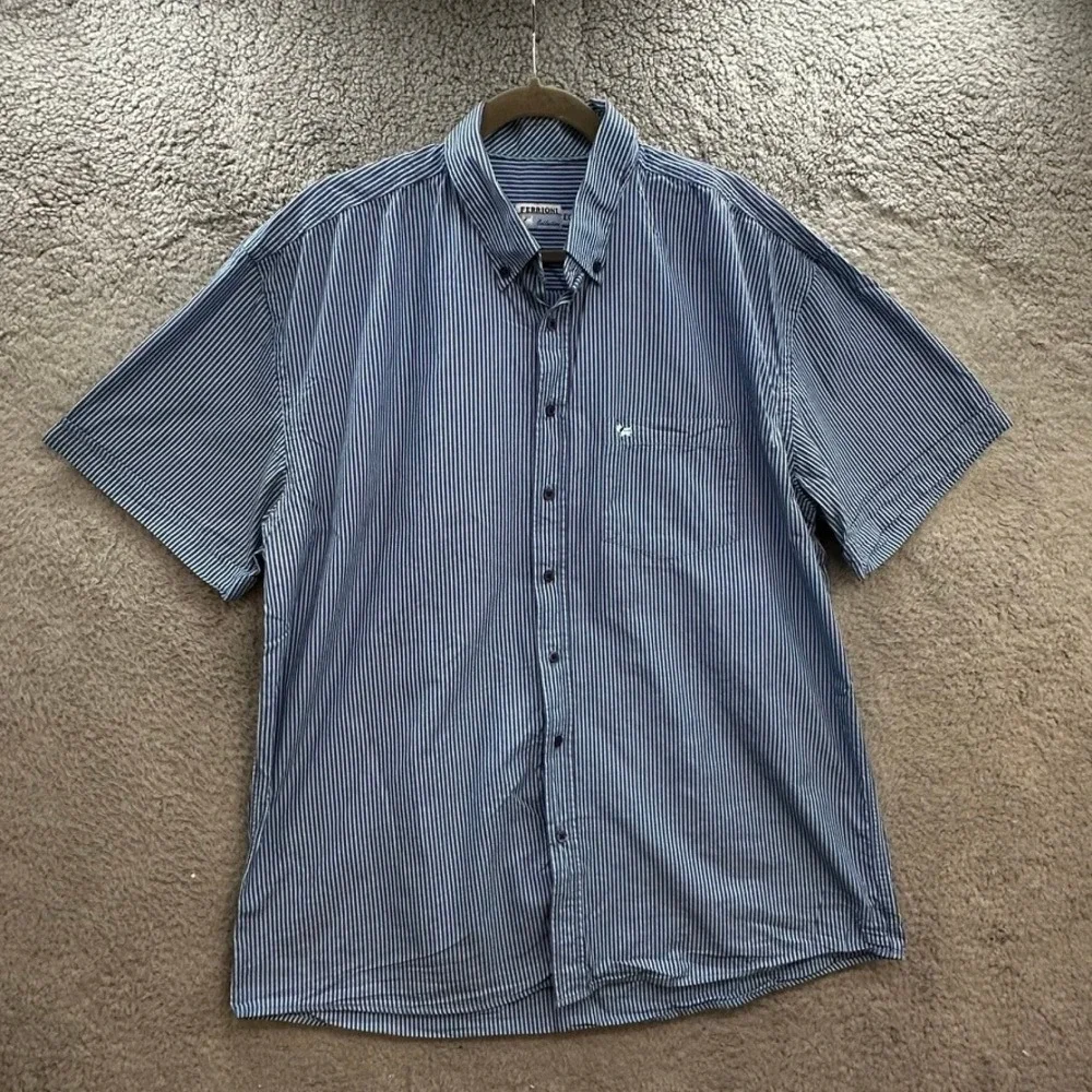 Ferrioni Collection Mens XL Blue White Striped Short Sleeve Button Down Shirt
